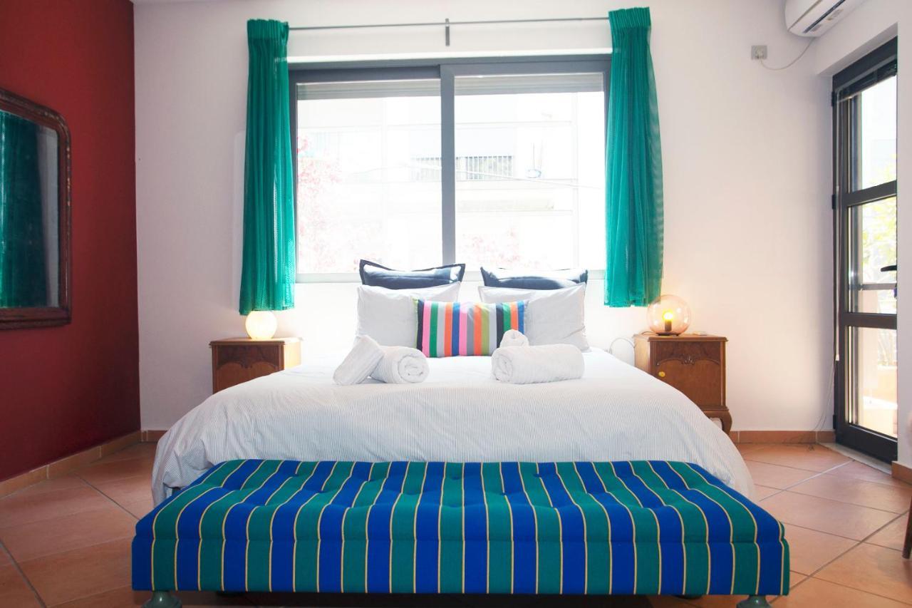 אתונה Spacious Suite With Luxury Bath מראה חיצוני תמונה