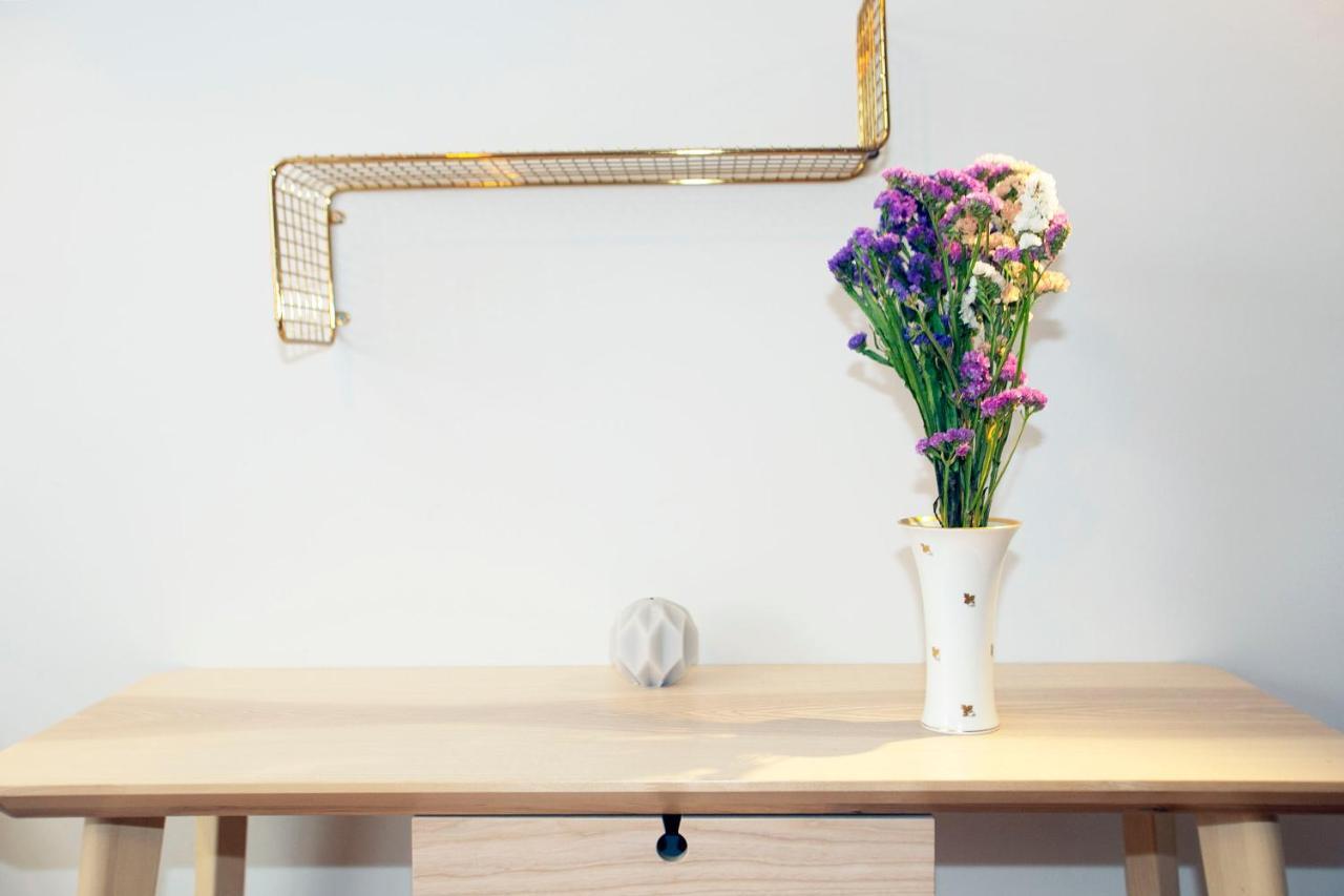 אתונה Spacious Suite With Luxury Bath מראה חיצוני תמונה
