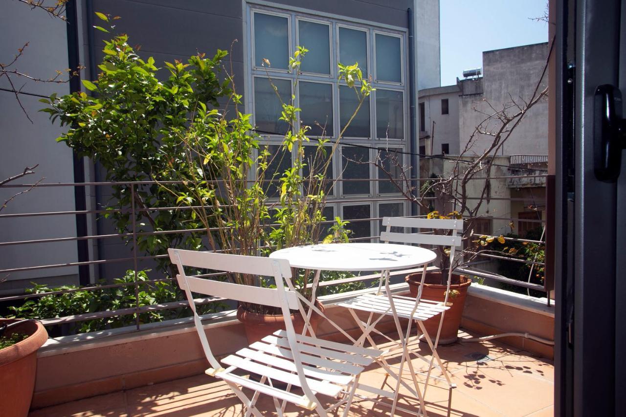 אתונה Spacious Suite With Luxury Bath מראה חיצוני תמונה